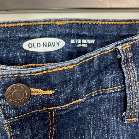 Old Navy Blue Jeans Size 10 Short - Picture 3 of 6